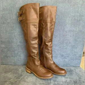 Qupid Woman's Brown Faux Leather Tall Knee-High Pull On Riding Boots Size 5.5